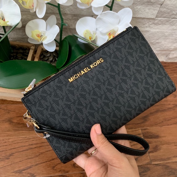 MICHAEL Michael Kors Handbags - Michael Kors Jet Set Double Zip Wristlet